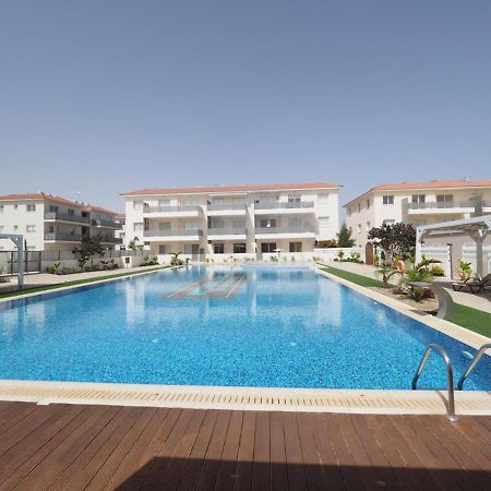 ♥ Sunny&Cozy Family Apartment ★ Walk To The Beach☼ Paralimni Esterno foto