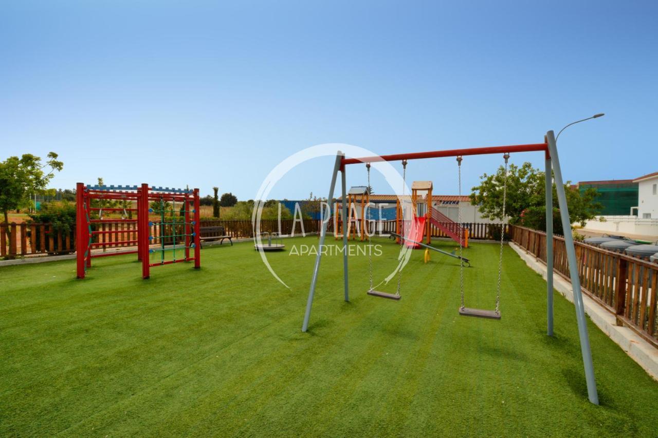 ♥ Sunny&Cozy Family Apartment ★ Walk To The Beach☼ Paralimni Esterno foto
