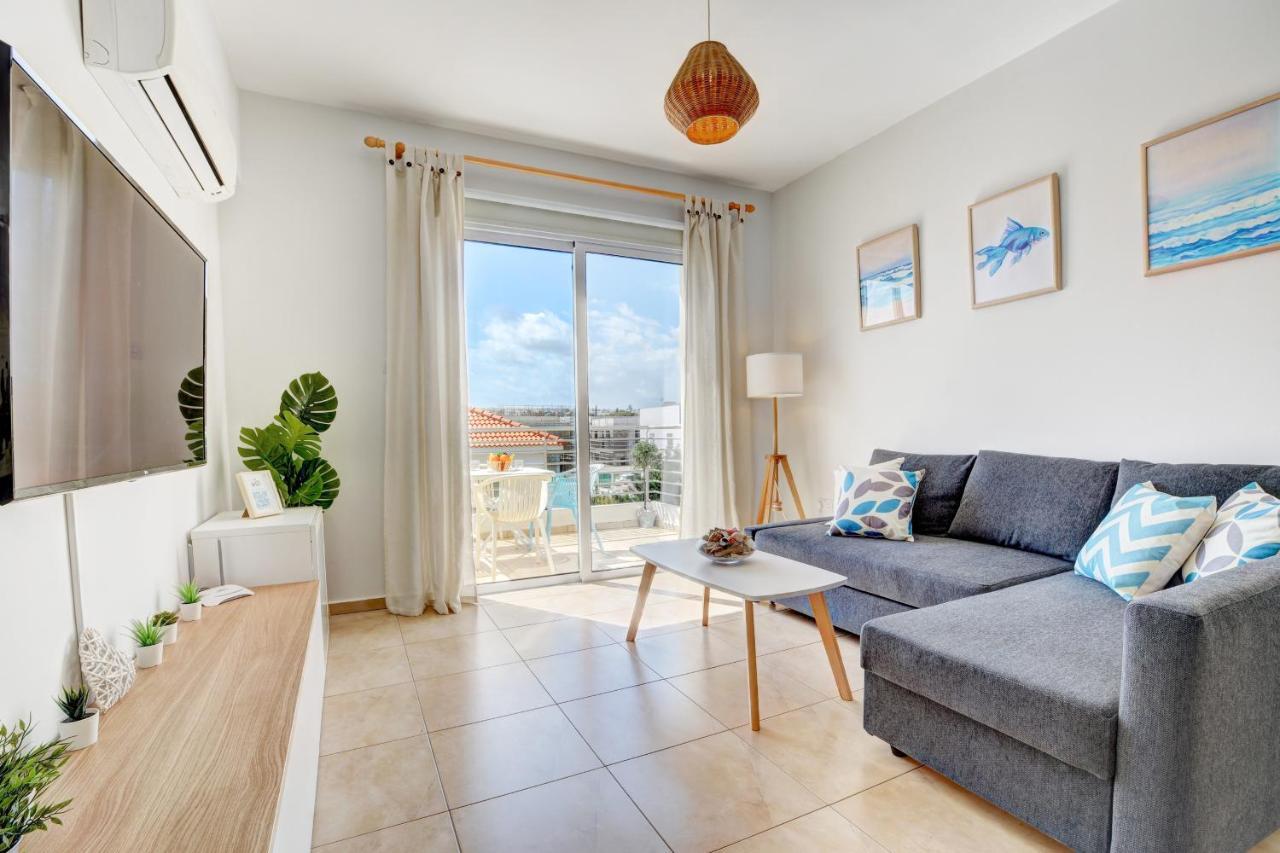 ♥ Sunny&Cozy Family Apartment ★ Walk To The Beach☼ Paralimni Esterno foto