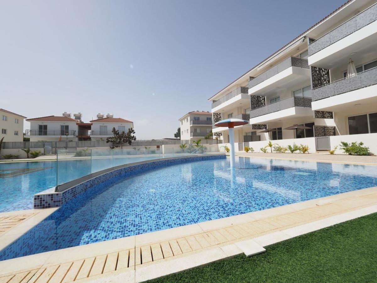 ♥ Sunny&Cozy Family Apartment ★ Walk To The Beach☼ Paralimni Esterno foto